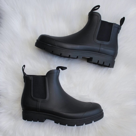 Everlane Black Rubber Rain Boot - Picture 1 of 6